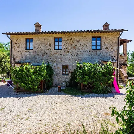 Apartment Scenic In Casole D Elsa With Pool *