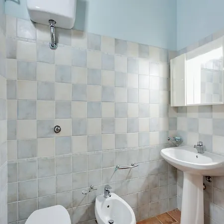 Апартаменты Scenic In With Pool Казоле-д'Эльса