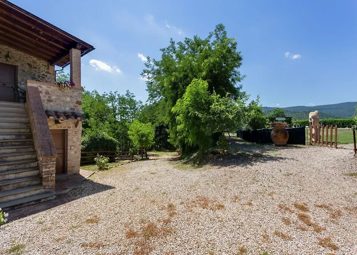 Apartment Scenic In With Pool *
