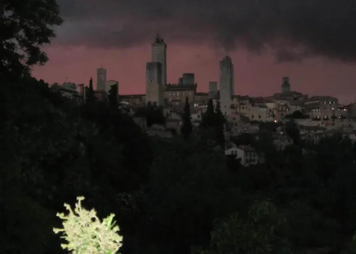 Apartment Scenic In With Pool