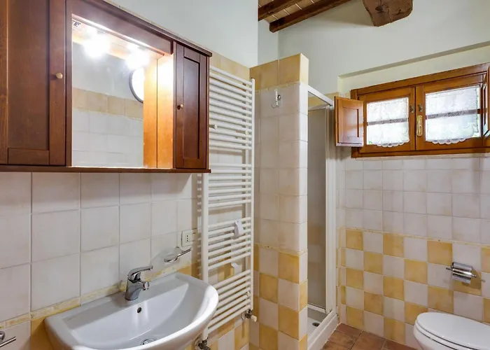 Scenic In With Pool Apartment